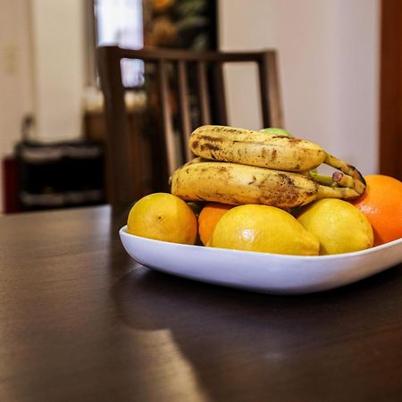 Apartamento Centrico Con Patio Exterior En El Mejor Barrio De Granada El Realejo Buitenkant foto