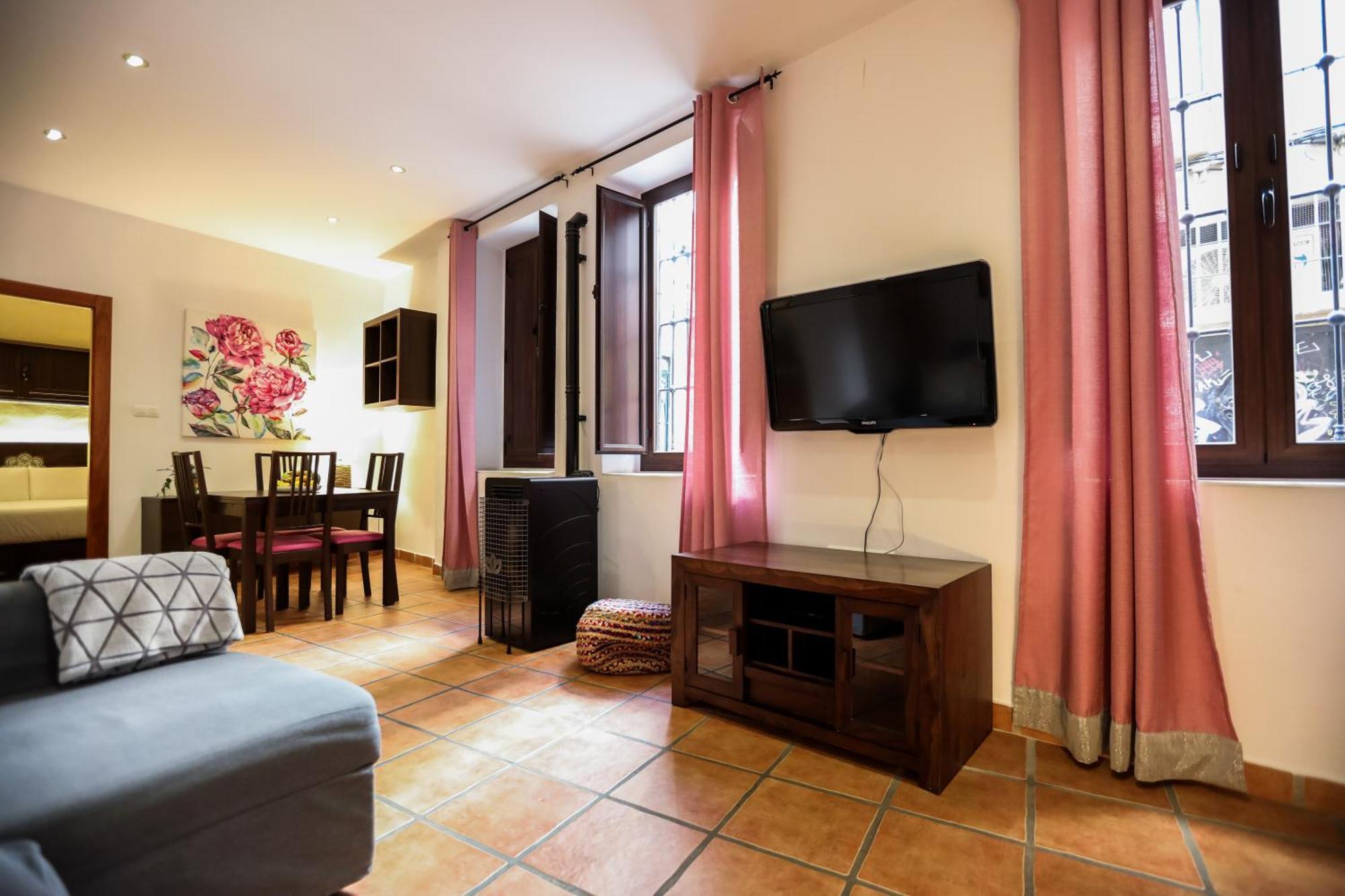 Apartamento Centrico Con Patio Exterior En El Mejor Barrio De Granada El Realejo Buitenkant foto